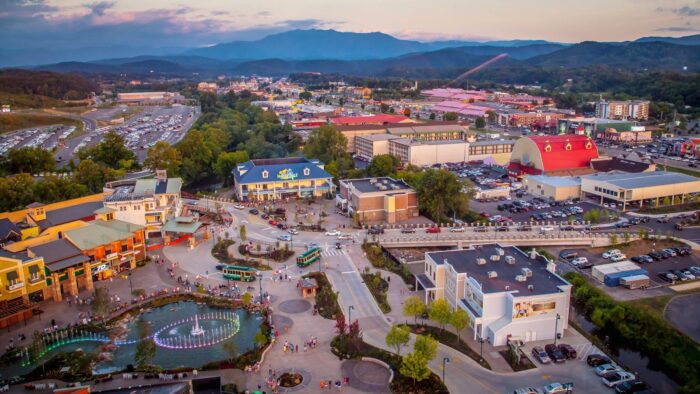 Pigeon Forge- Affordable Cozy with Extra Comfort